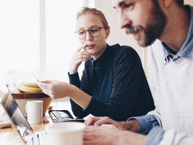Finances couple
